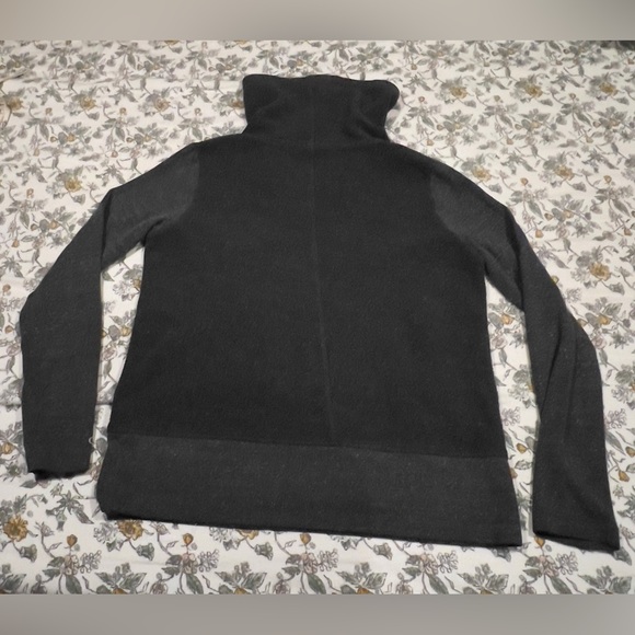 Alo sweatshirt - Picture 2 of 4